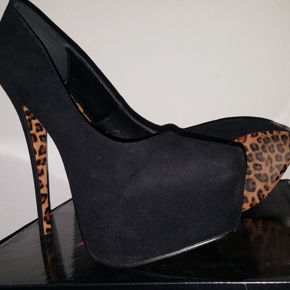 Black high heel